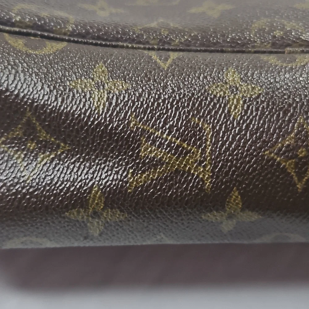 Vintage Louis Vuitton Dark Brown Monogram Toiletry Bag